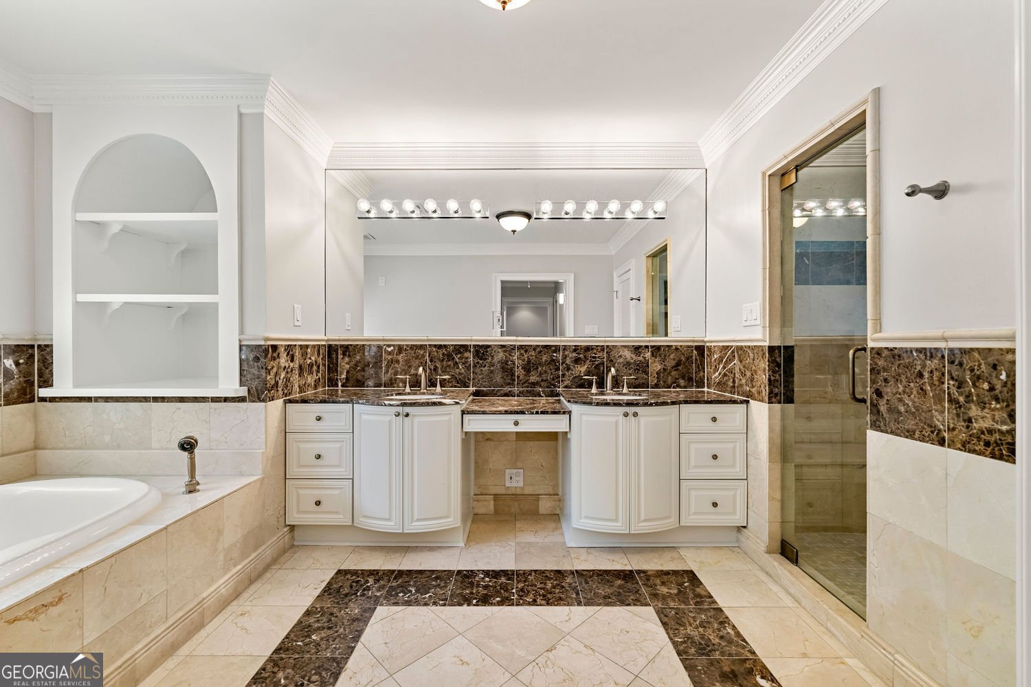 218 Midvale Drive Atlanta - 25