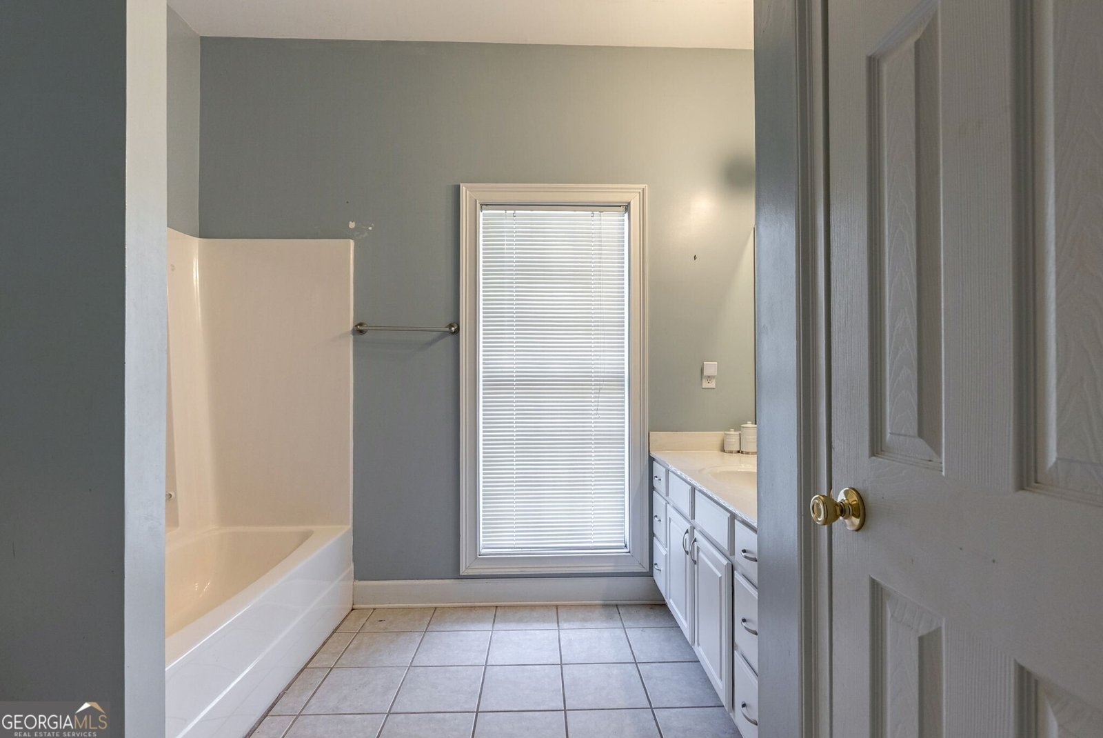 84 Chestnut Street Lavonia - 13