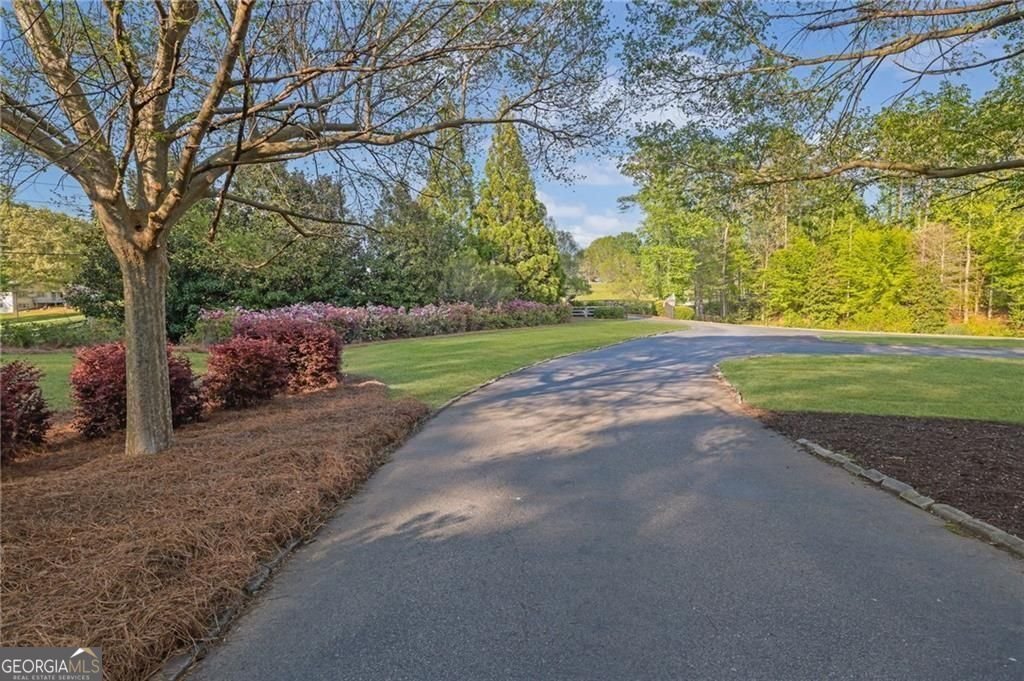 690 Ebenezer Road Milton - 113