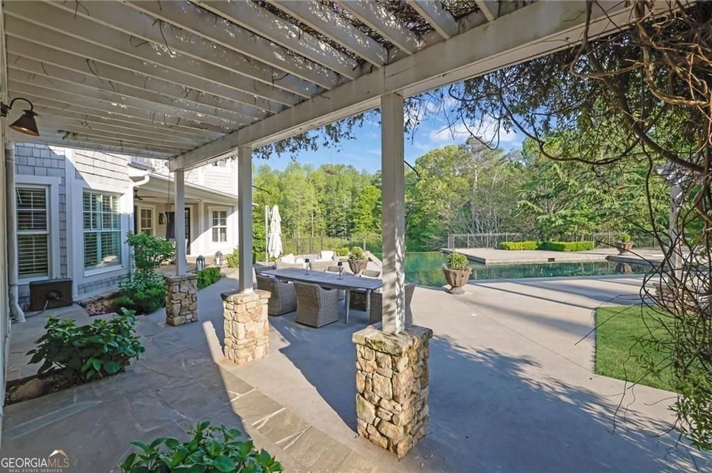 690 Ebenezer Road Milton - 99