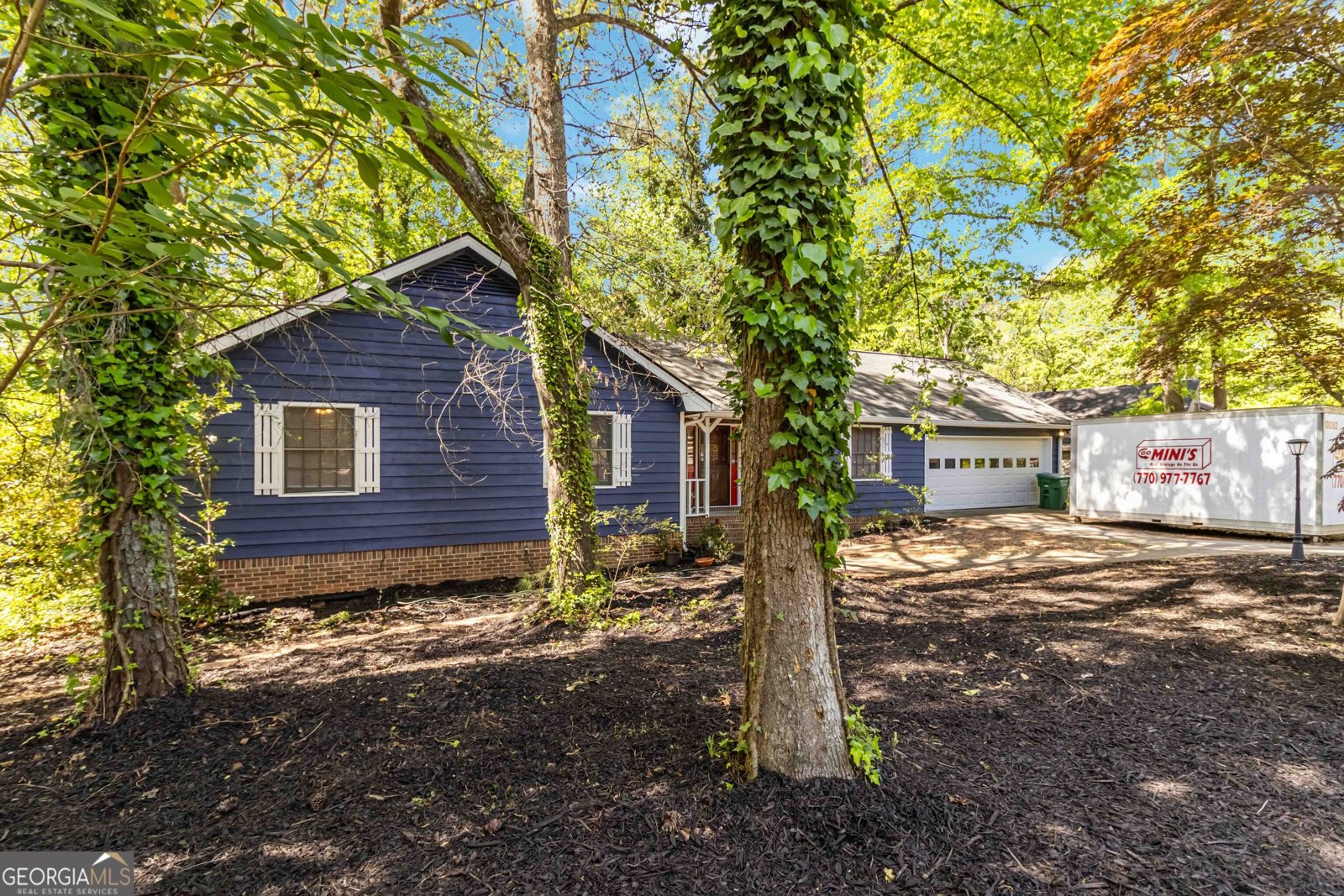 5272 Cumberland Way Stone Mountain - 2