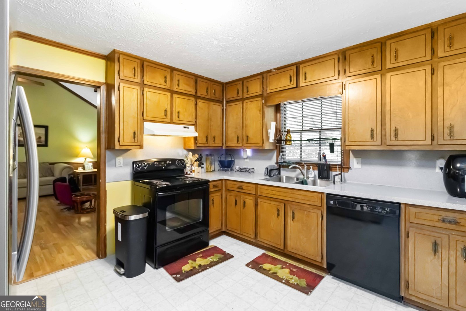 5272 Cumberland Way Stone Mountain - 9