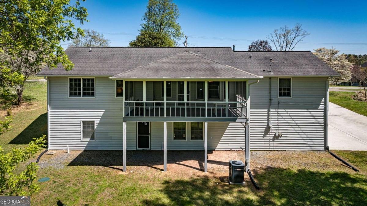 380 La Vista Drive Blue Ridge - 4