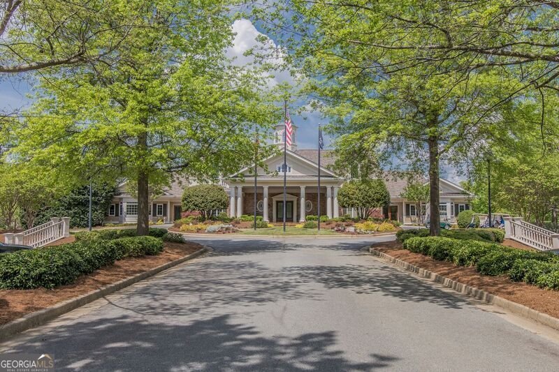 1050 Spy Glass Hill Greensboro - 54