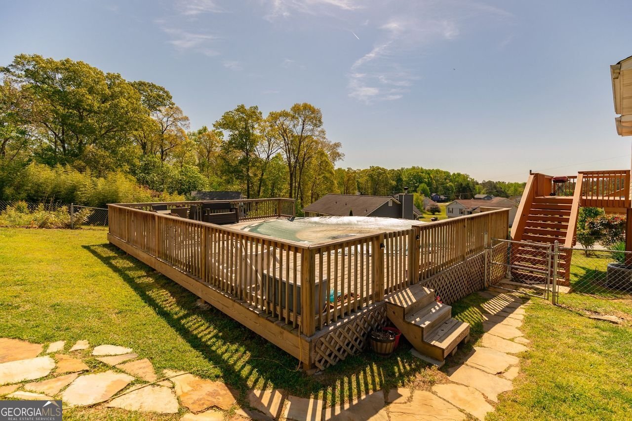 15 COBBLESTONE Court Douglasville - 25