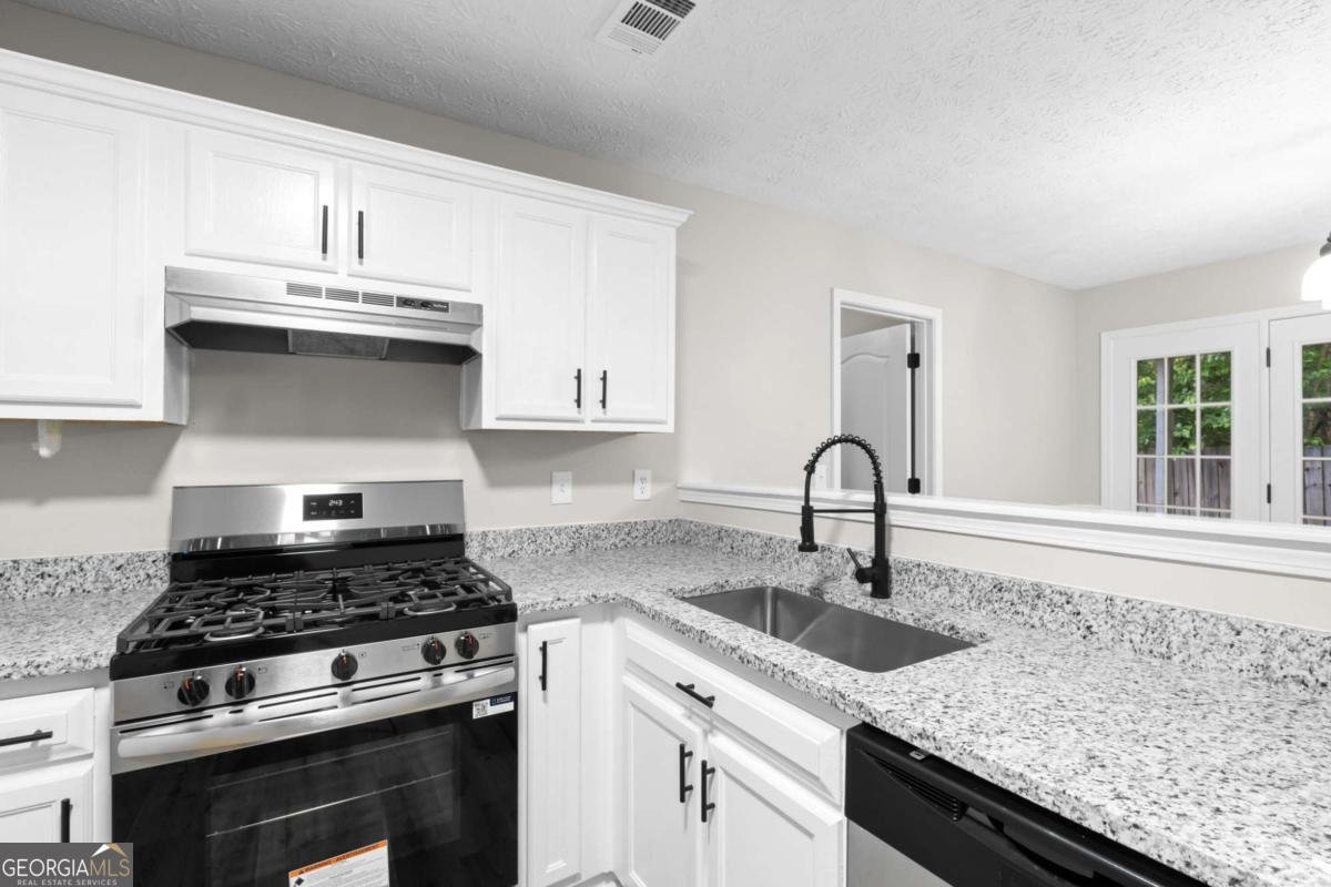 191 Misty Ridge Trail Stockbridge - 9