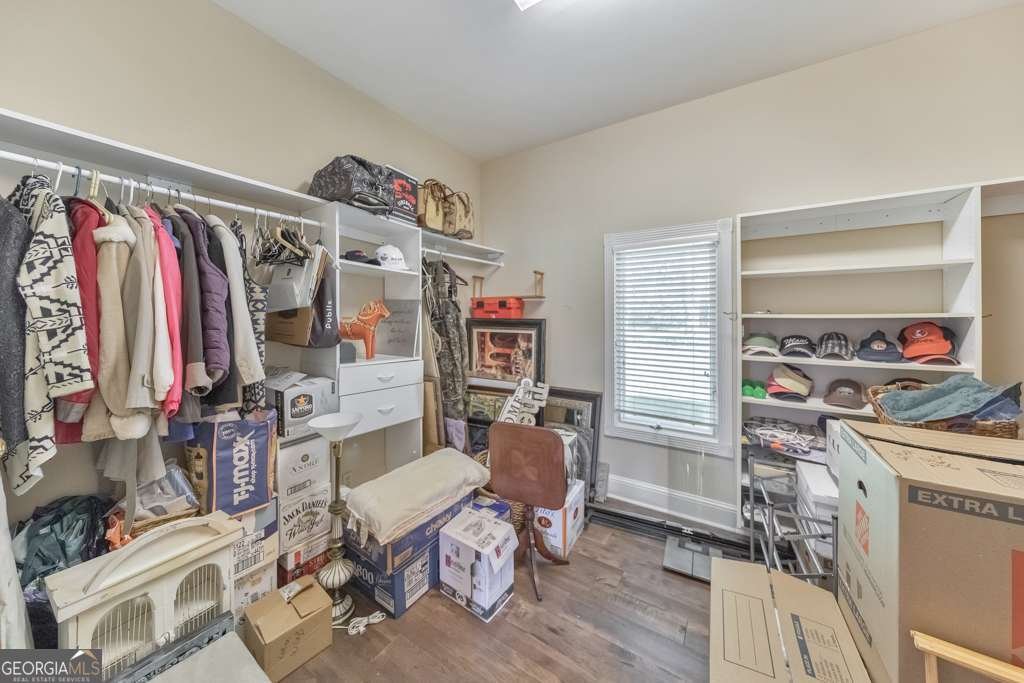500 Floyd Road Calhoun - 27