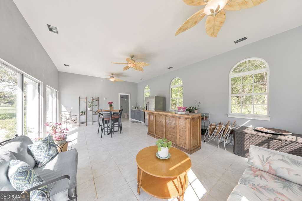 500 Floyd Road Calhoun - 71