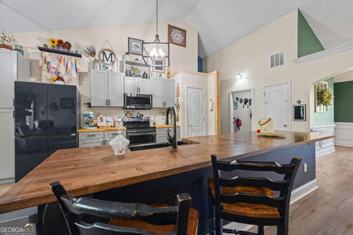 140 Buckeye Trails Drive Commerce - 22