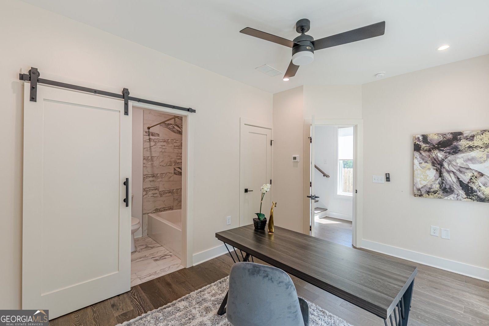 1300 MEMORIAL Drive Atlanta - 10