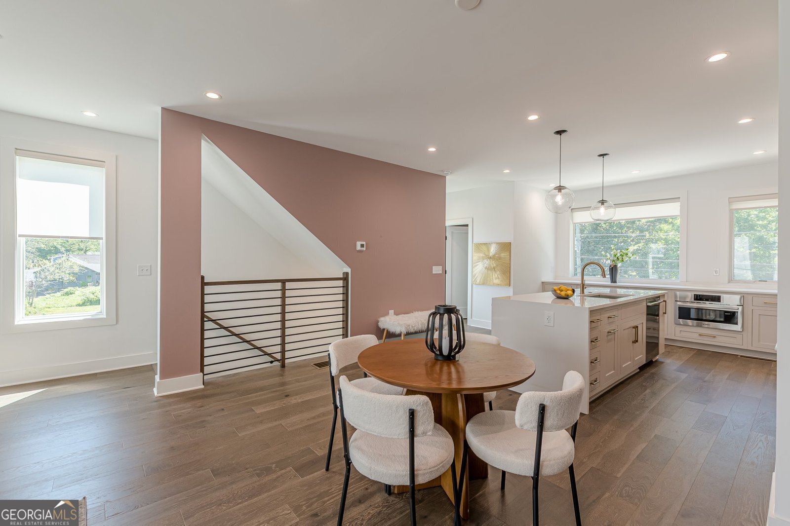 1300 MEMORIAL Drive Atlanta - 17