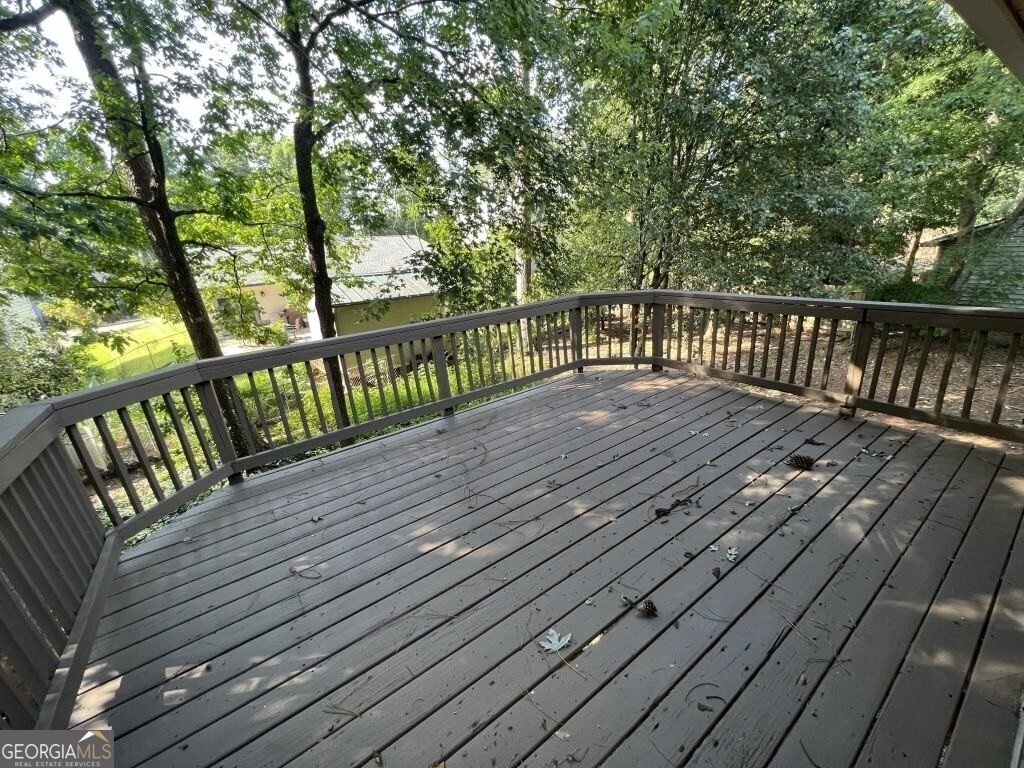 981 Dundee Drive Lilburn - 4
