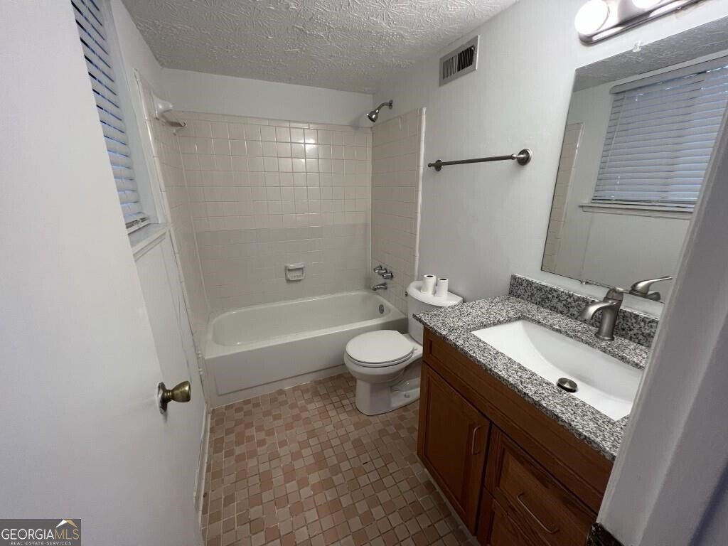 981 Dundee Drive Lilburn - 7