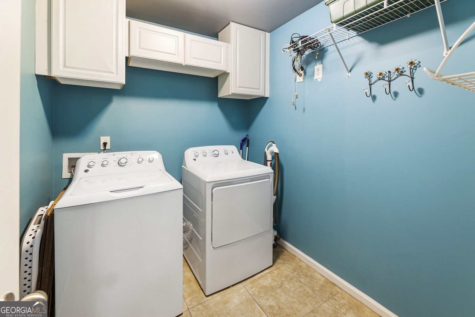 208 Park Pointe Way Suwanee - 32