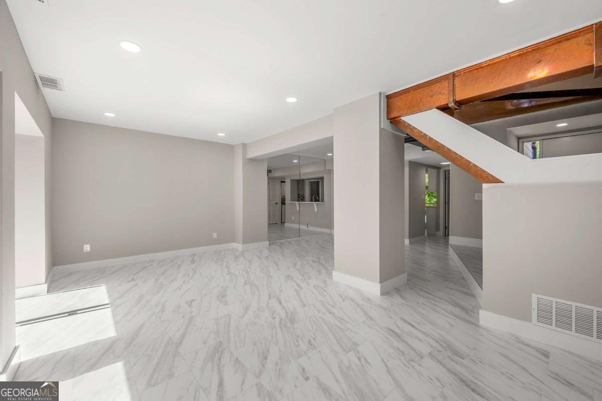 1009 Riverbend Club Drive Atlanta - 13
