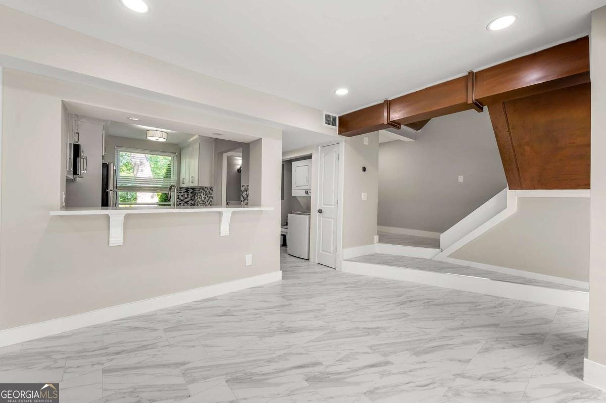 1009 Riverbend Club Drive Atlanta - 4