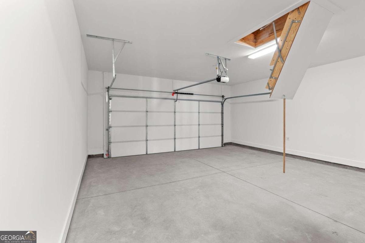 215 Strawberry Lane Woodstock - 13
