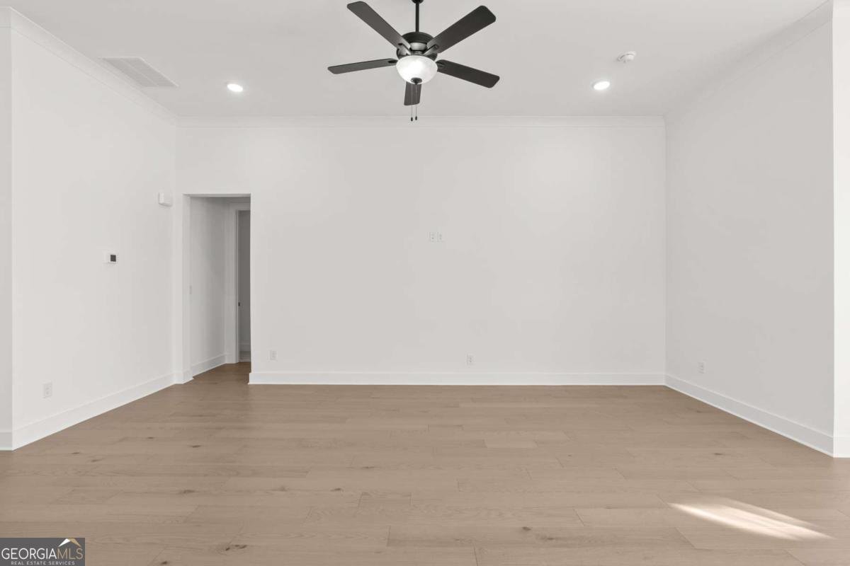 215 Strawberry Lane Woodstock - 16