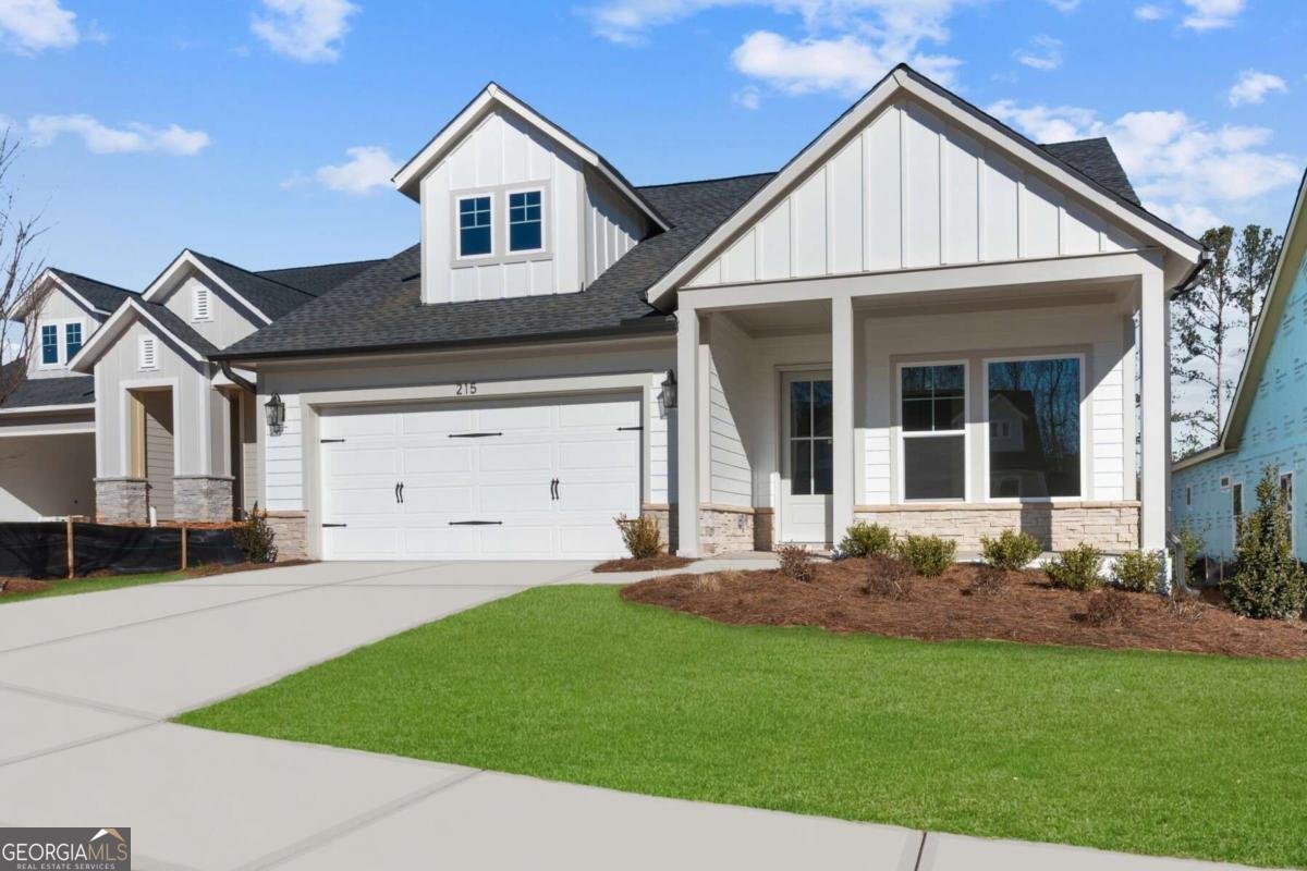 215 Strawberry Lane Woodstock - 2
