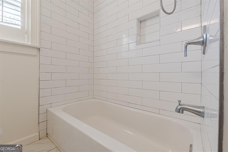 1560 Temple Avenue College Park - 17