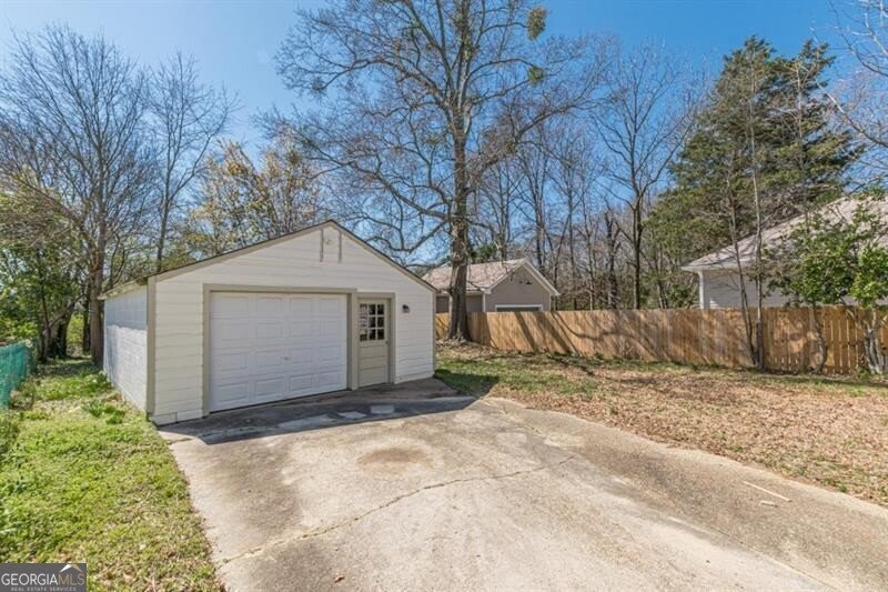 1560 Temple Avenue College Park - 26