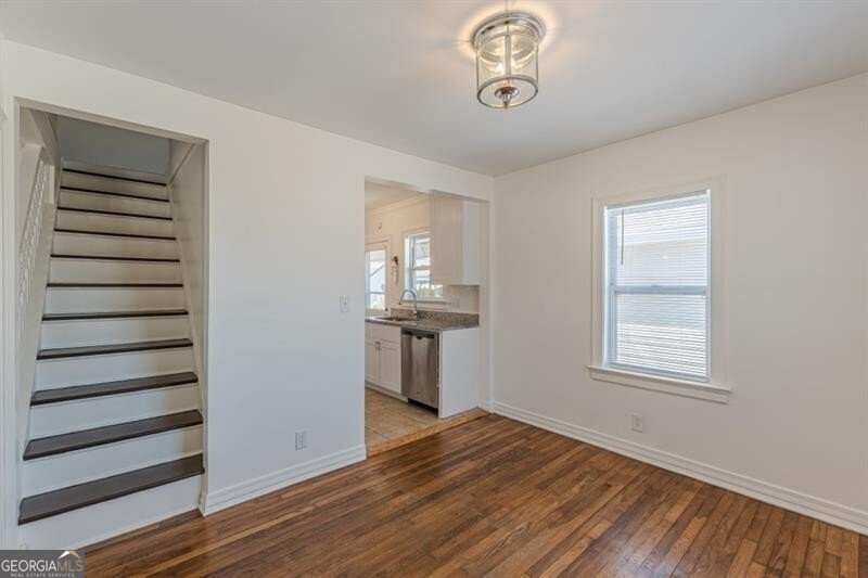 1560 Temple Avenue College Park - 8