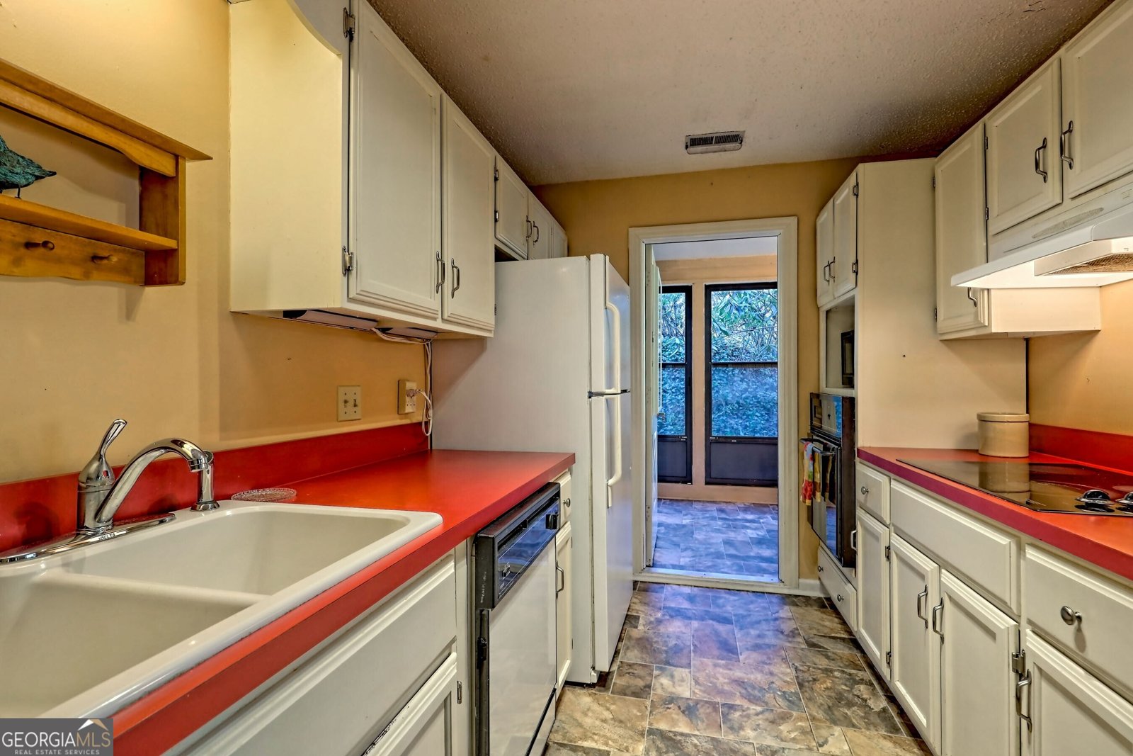 153 Stornoway Drive Clayton - 13
