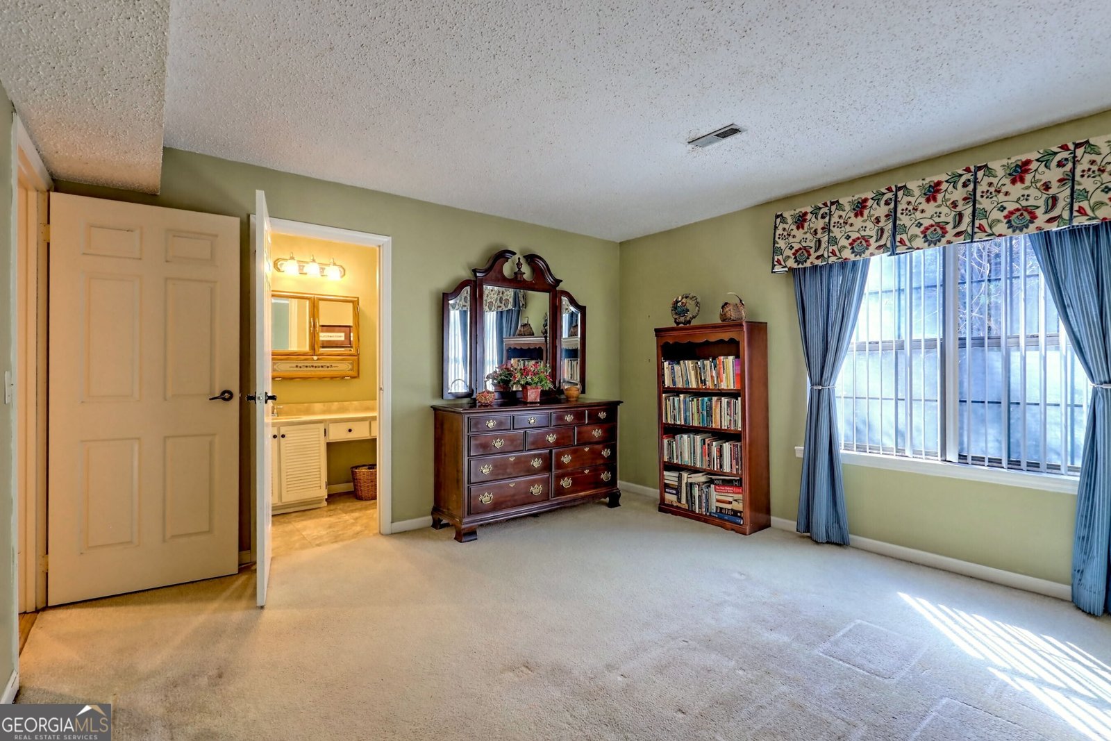 153 Stornoway Drive Clayton - 34