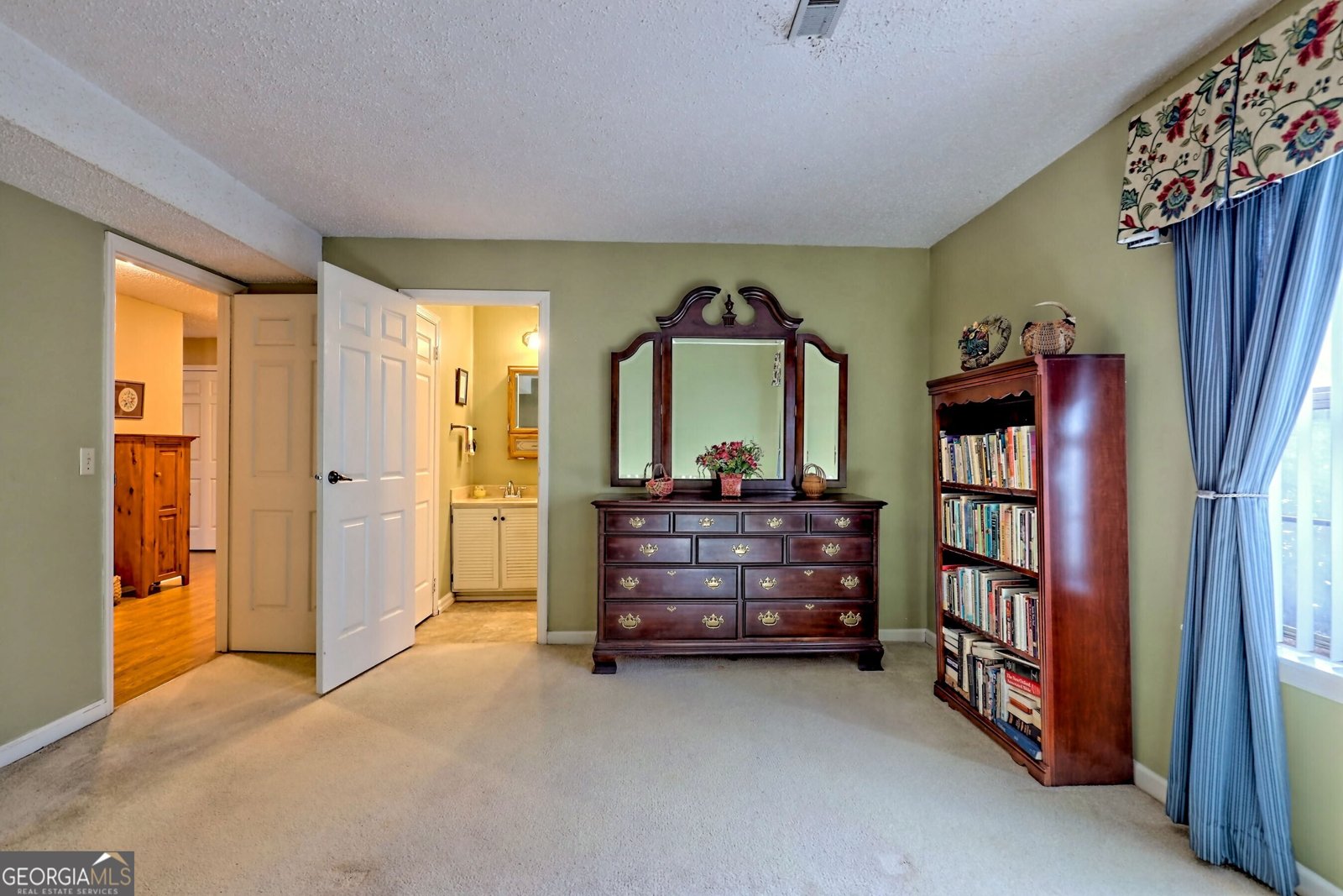 153 Stornoway Drive Clayton - 35