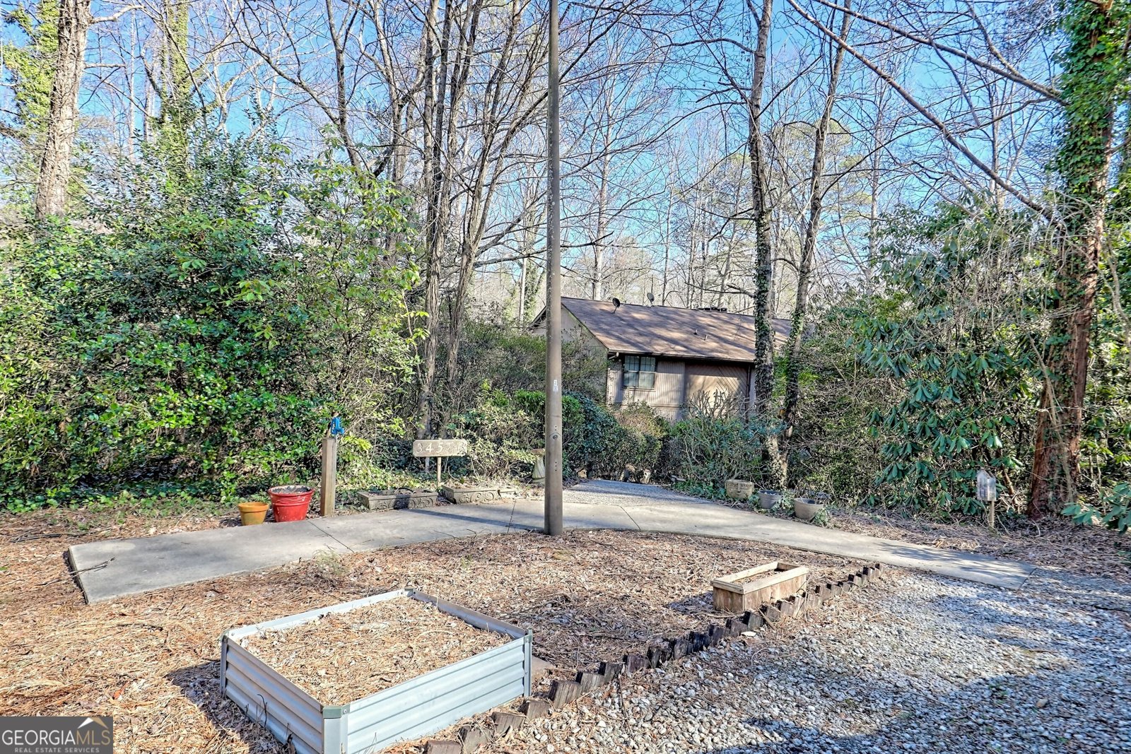 153 Stornoway Drive Clayton - 55