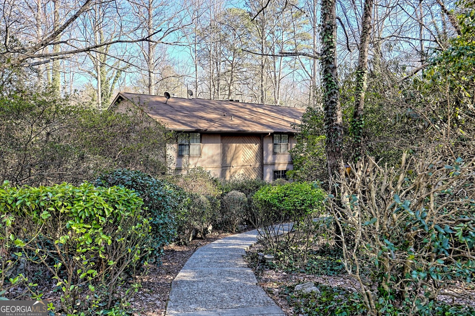 153 Stornoway Drive Clayton - 56