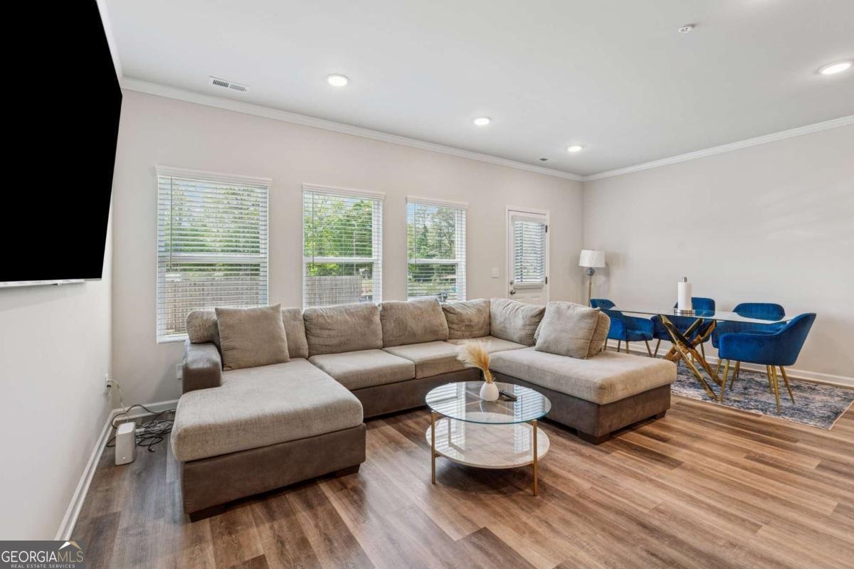 8609 Lakeview Jonesboro - 11