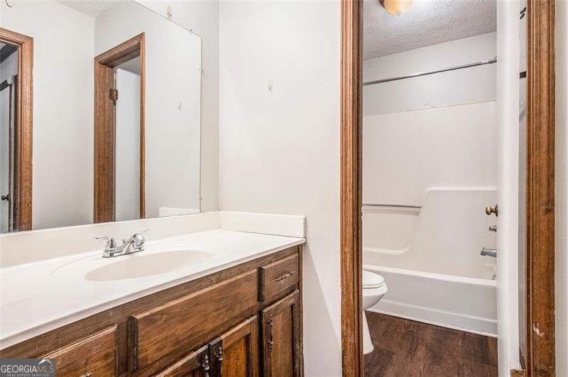495 BUTTERCUP Trail Lawrenceville - 11
