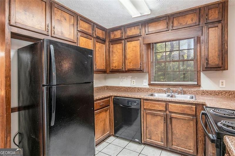 495 BUTTERCUP Trail Lawrenceville - 6
