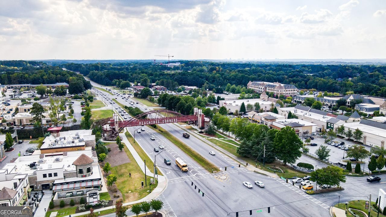 3375 Willow Oak Drive Peachtree Corners - 3