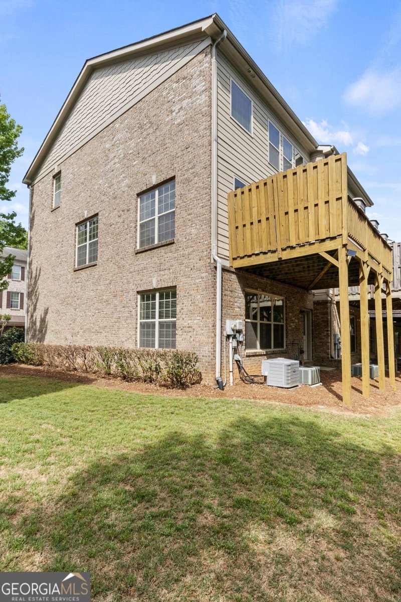 3375 Willow Oak Drive Peachtree Corners - 33