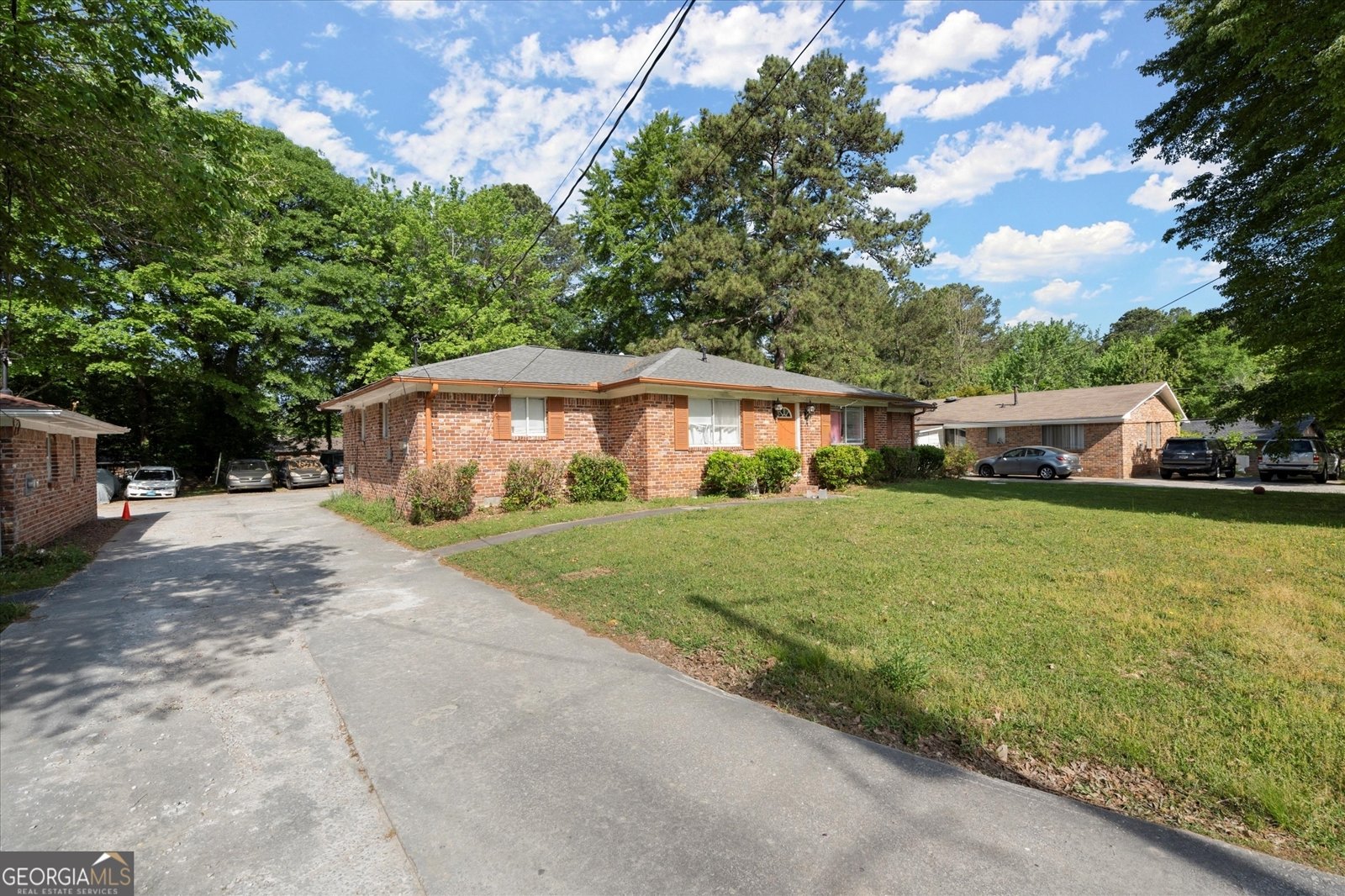 2844 Whispering Hills Drive Chamblee - 4