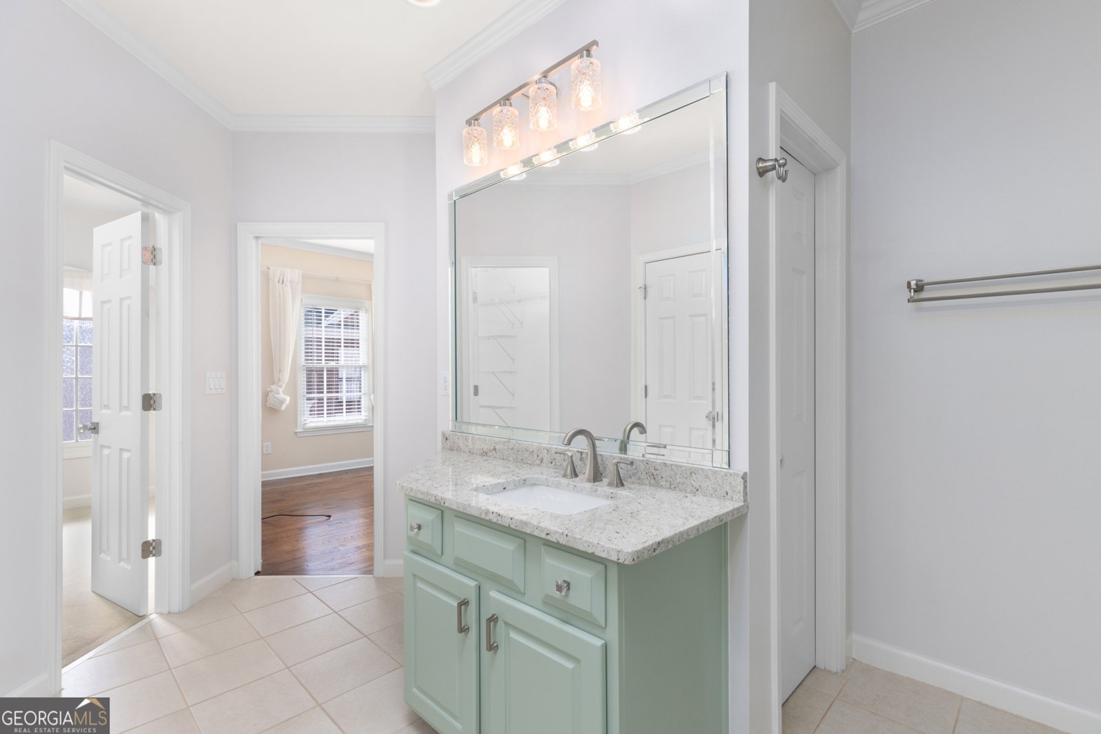 4656 Ivygate Circle Atlanta - 29