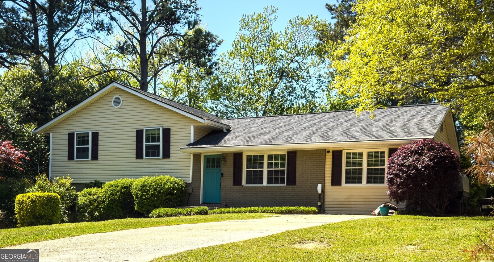 1105 Woodleigh Road Marietta - 1