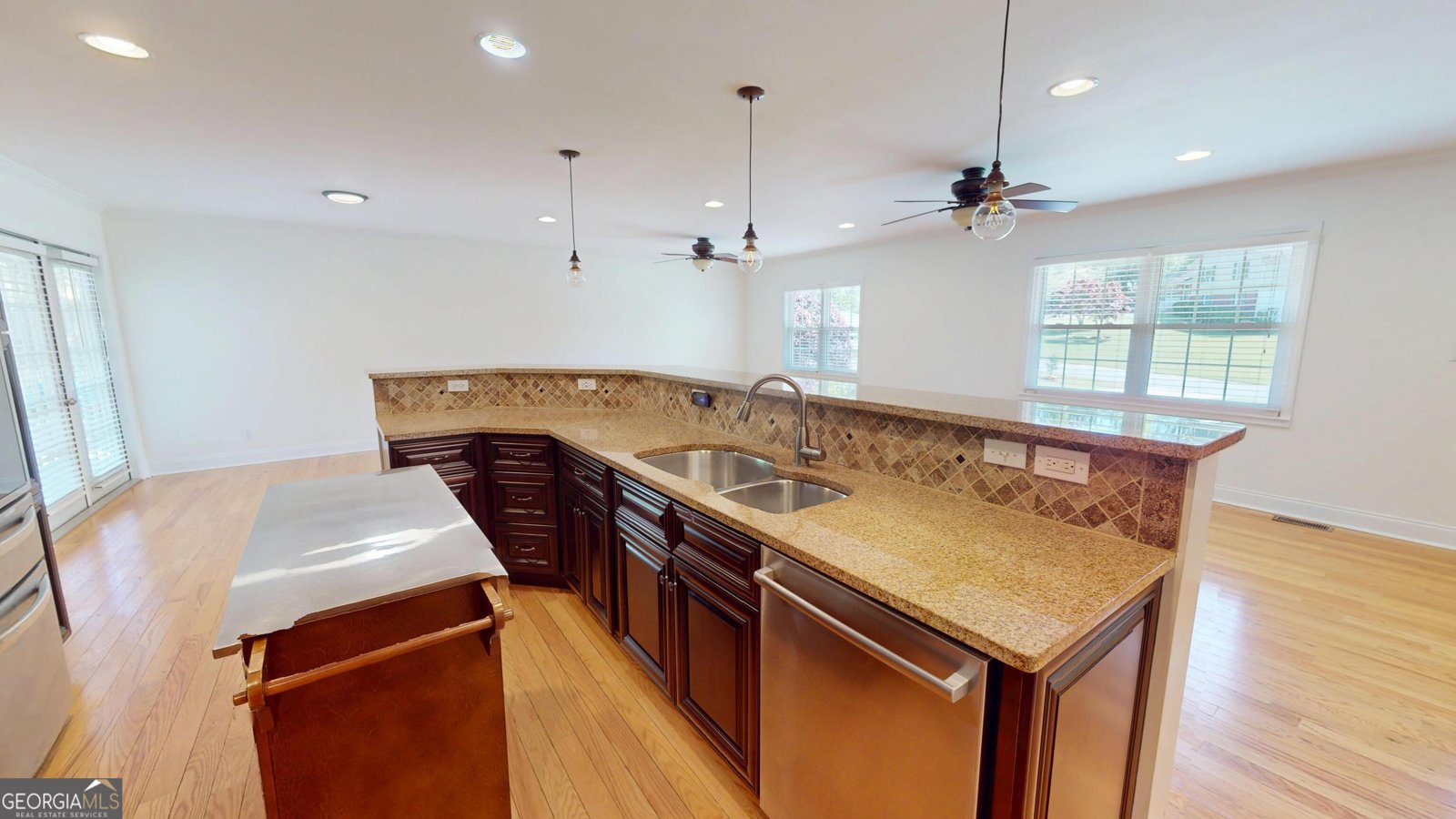 1105 Woodleigh Road Marietta - 5