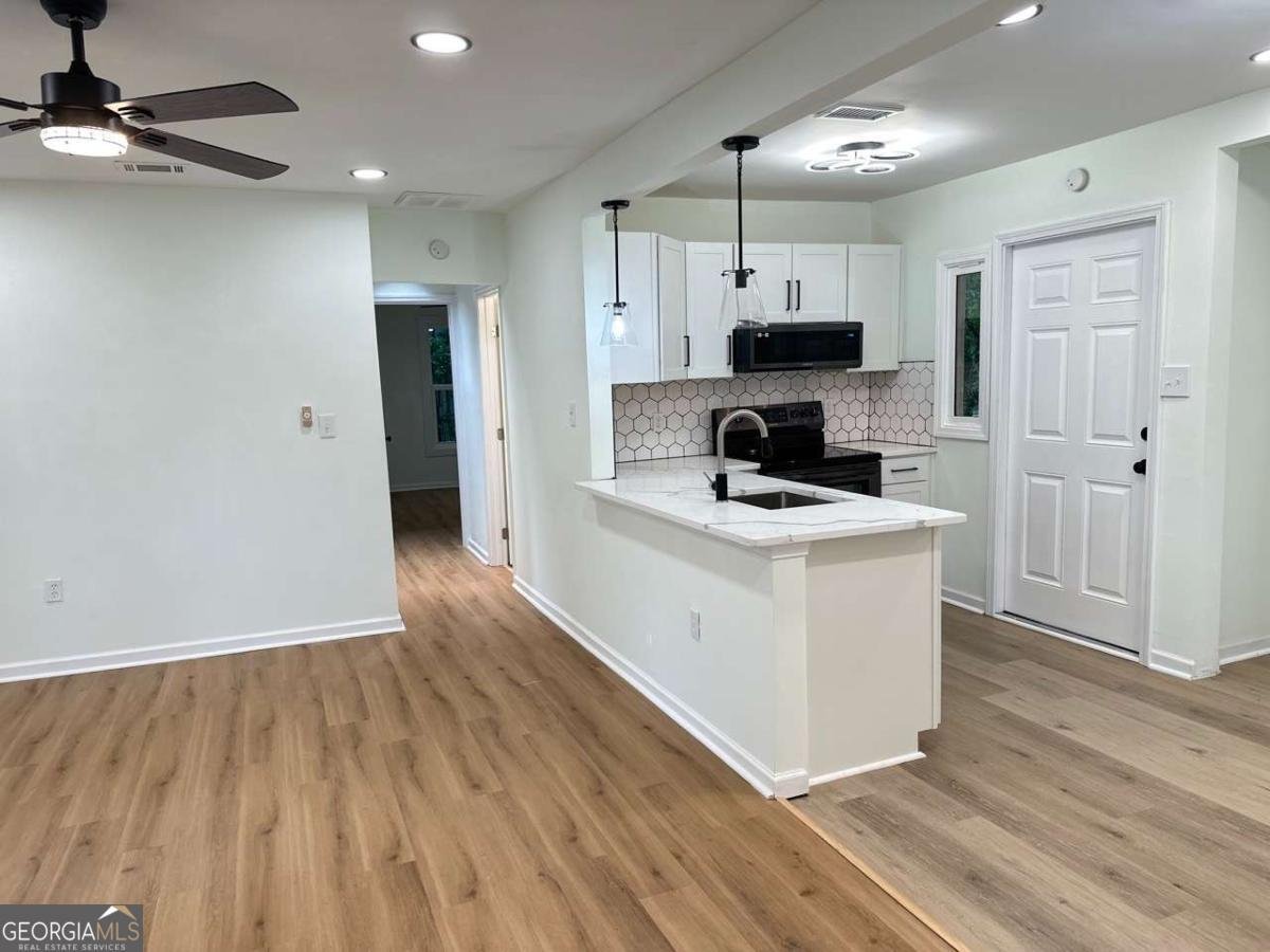 3852 Tyler Drive Macon - 13