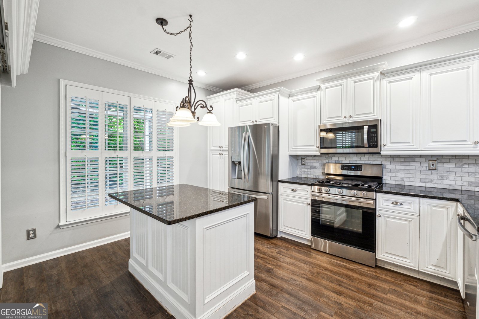 3911 Delfaire Trace Cumming - 10