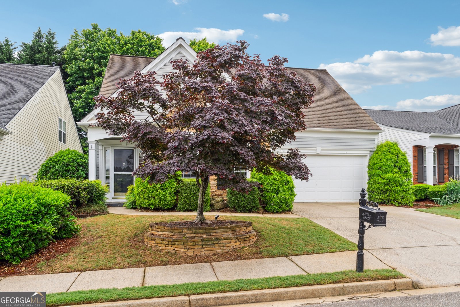 3911 Delfaire Trace Cumming - 3