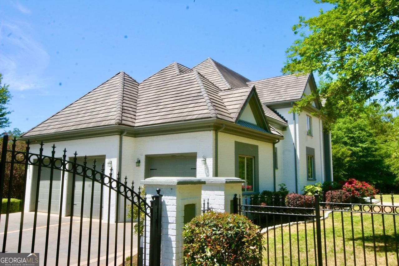 6509 LILY Trail Fairburn - 33