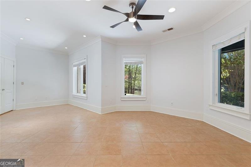 6509 LILY Trail Fairburn - 55