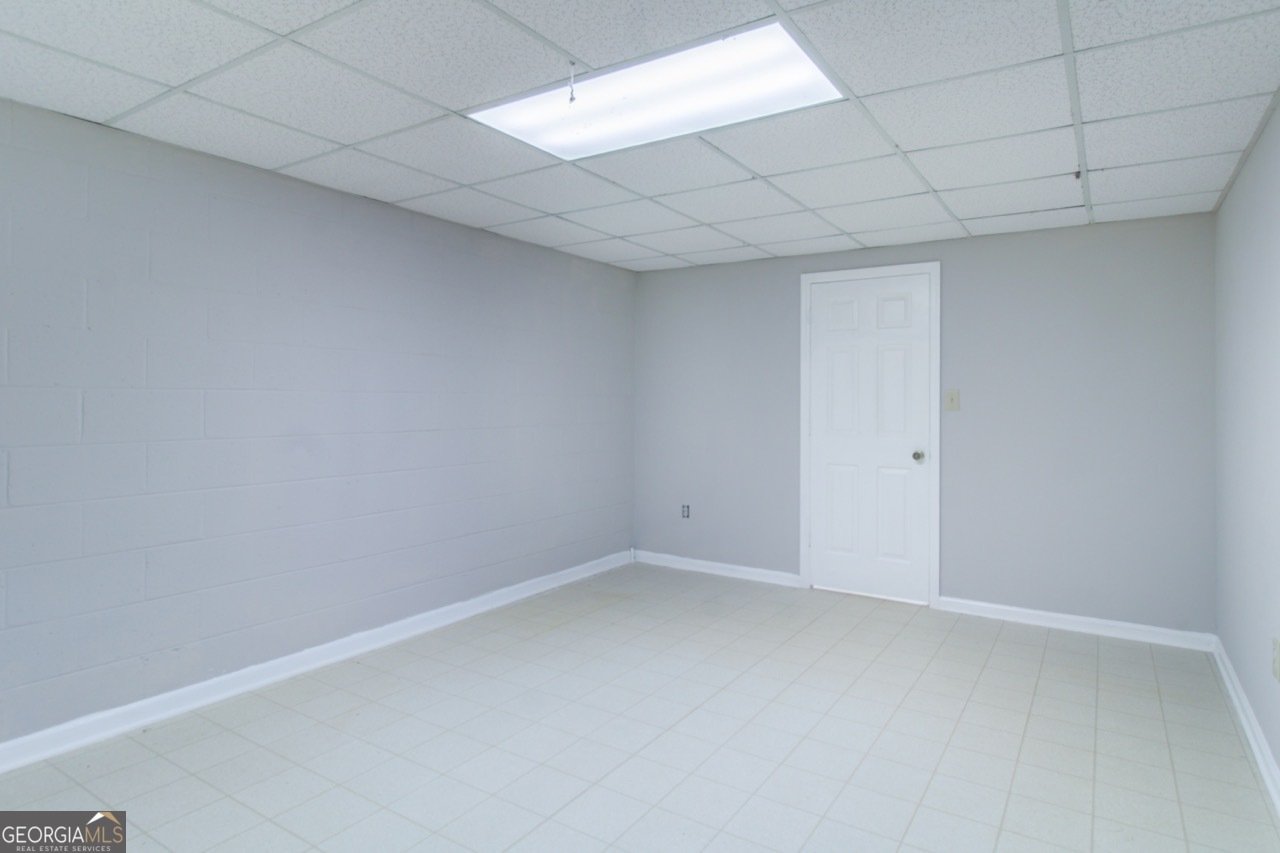 1600 Campbell Drive Athens - 24
