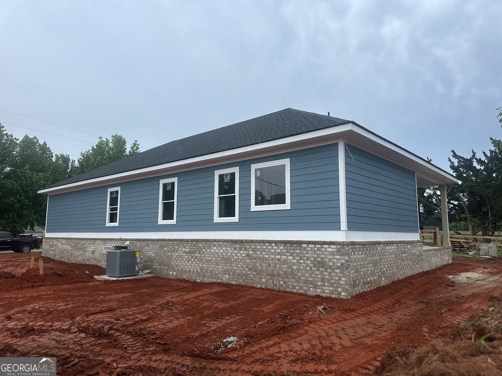2751 Paoli Street Comer - 30