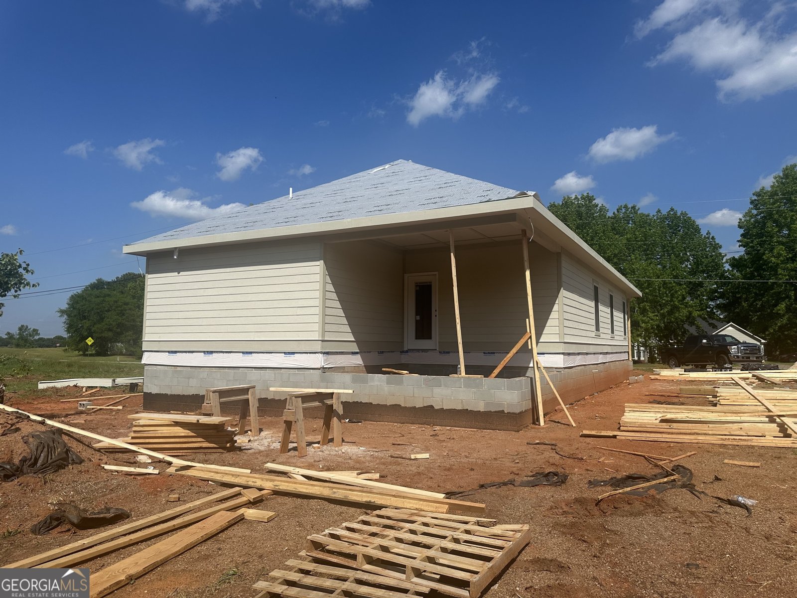 2751 Paoli Street Comer - 7