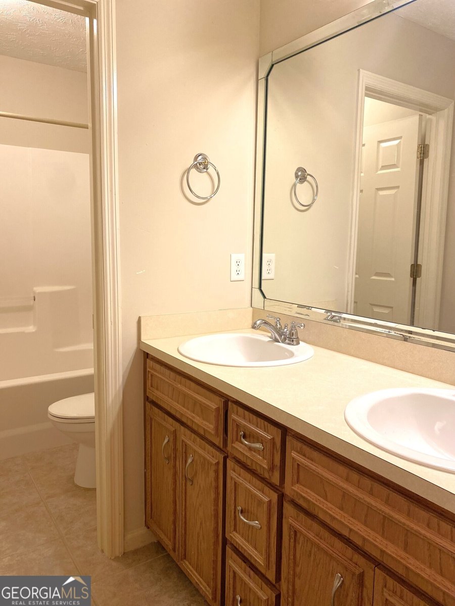 6008 Walters Loop Columbus - 16