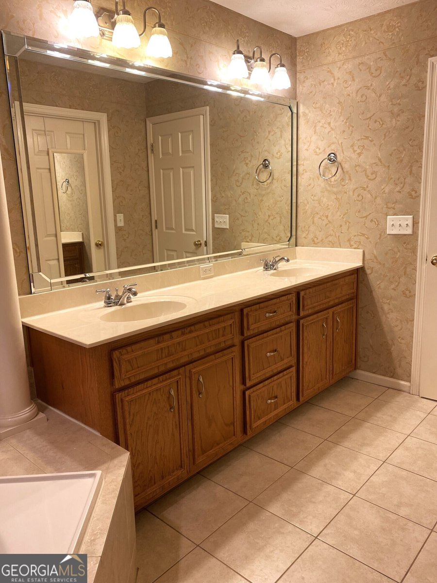 6008 Walters Loop Columbus - 19